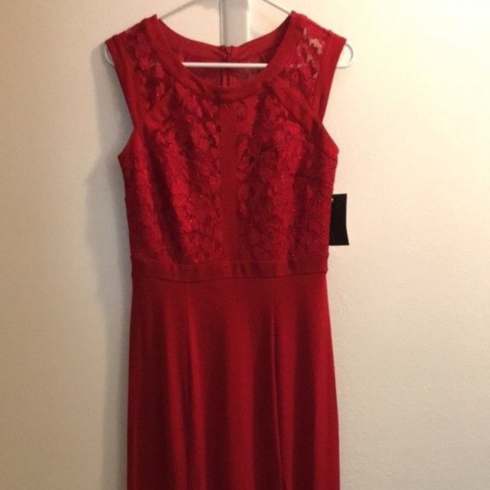 Formal dress, size 8, NWT